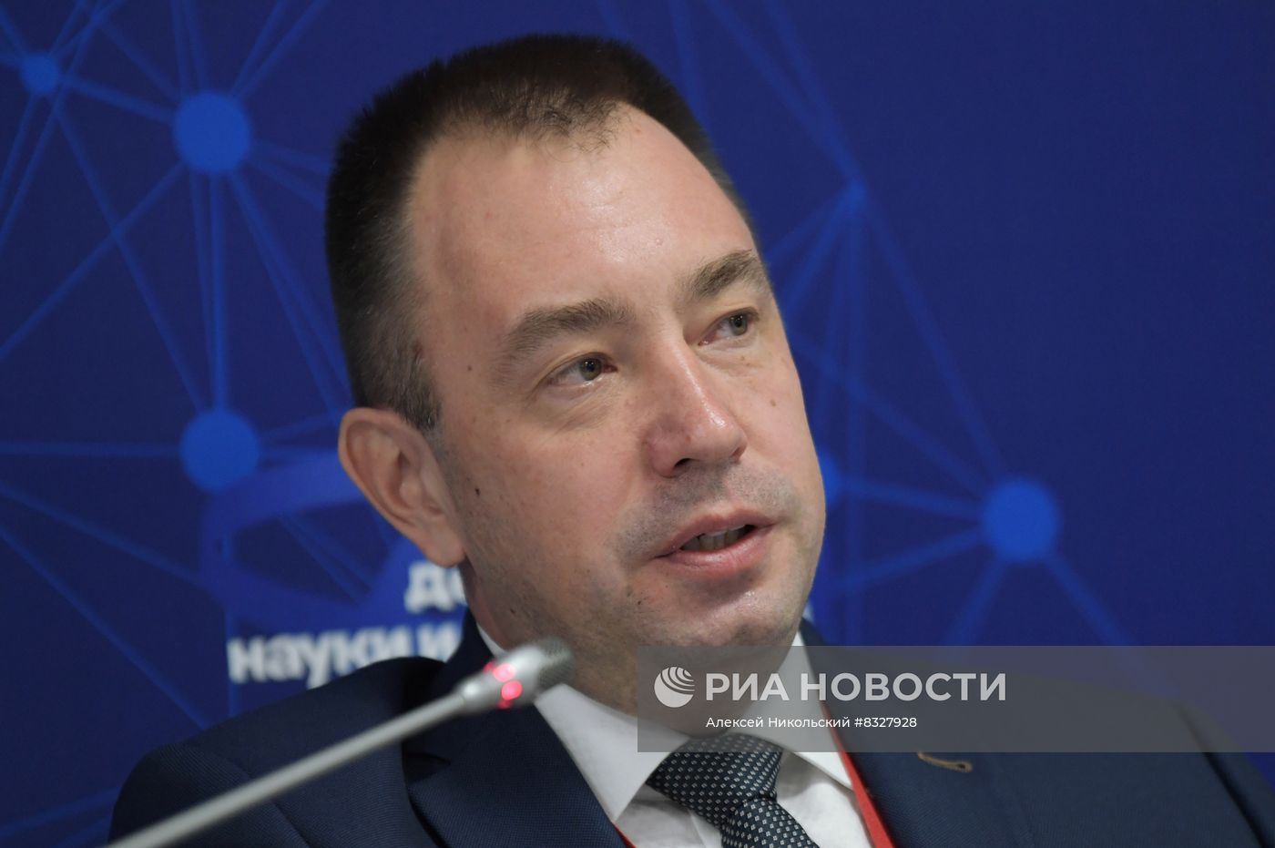 II КМУ-2022. Школа РНФ. Открытый микрофон с заместителем генерального директора РНФ А. Блинов
