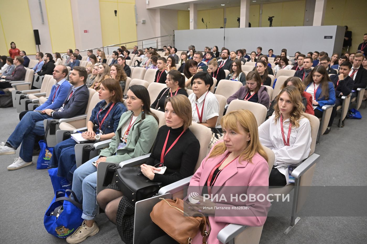 II КМУ-2022. Лекция "Современное состояние Мирового океана в условиях изменения климата и антропогенного воздействия"