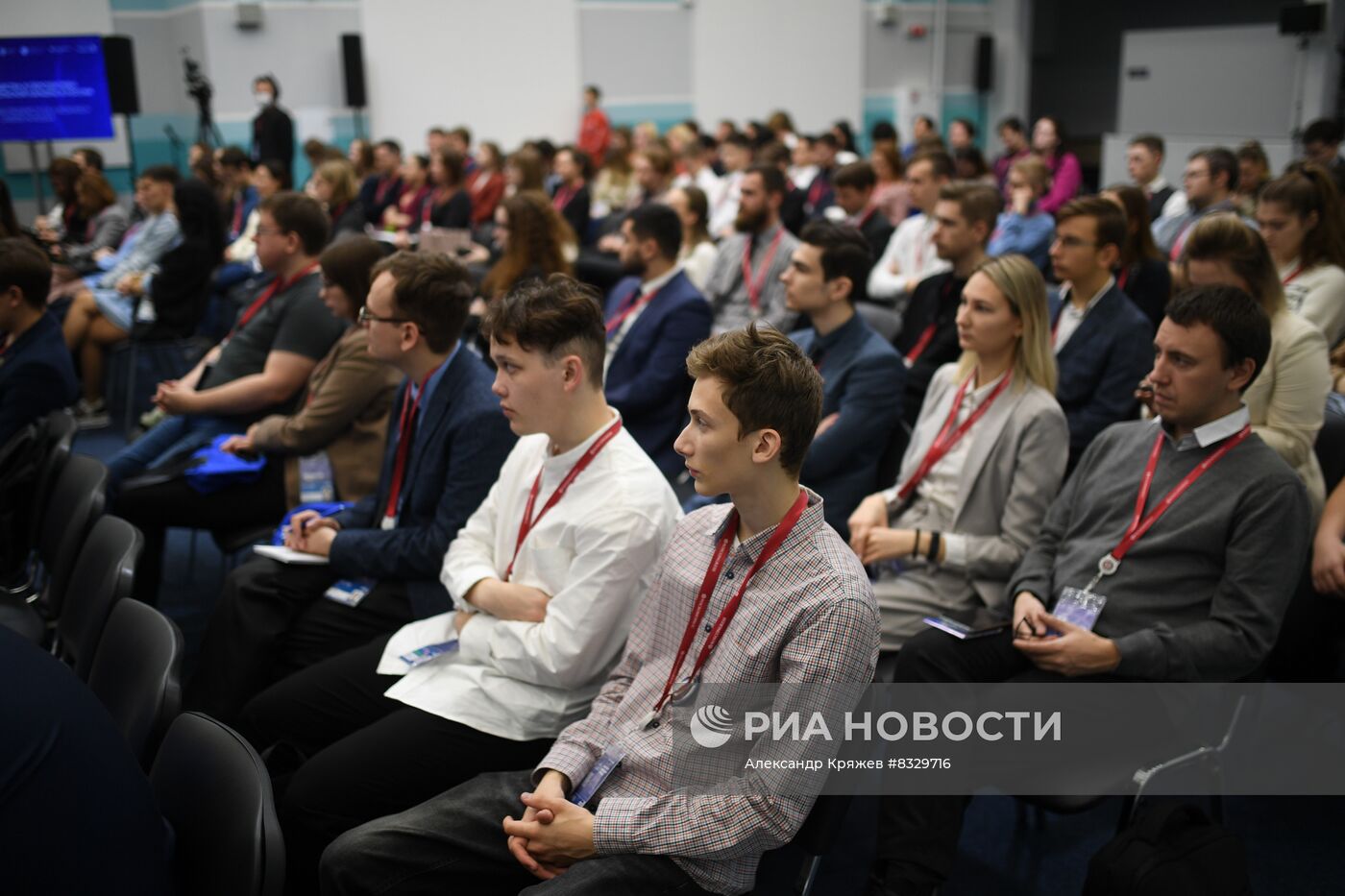 II КМУ-2022. Преимущества и перспективы исследовательской карьеры в России