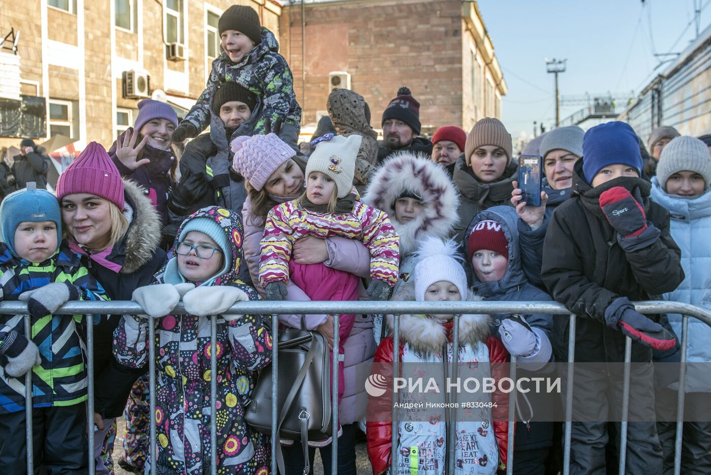 Прибытие поезда Деда Мороза в Пермь