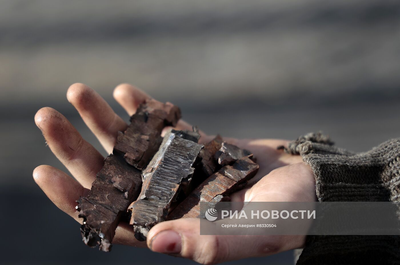 Последствия обстрела центра Донецка