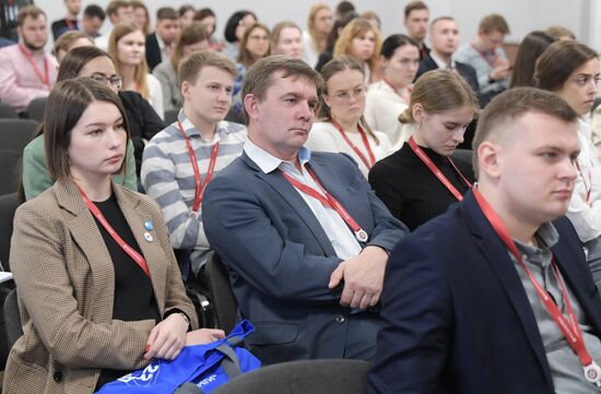 II КМУ-2022. Стратегическая сессия "Новые возможности научно-образовательной деятельности в медицинских и фармацевтических вузах"