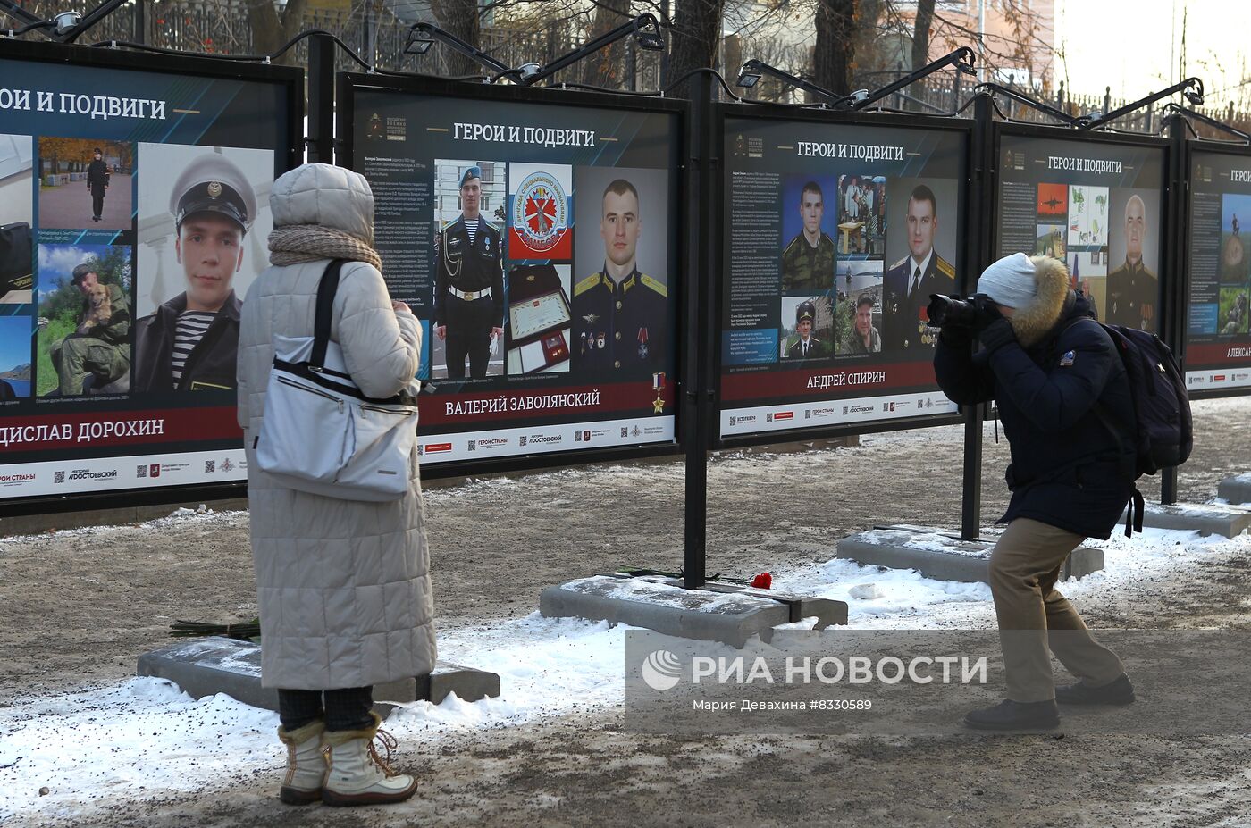 Выставка "Герои и подвиги" на Гоголевском бульваре в Москве