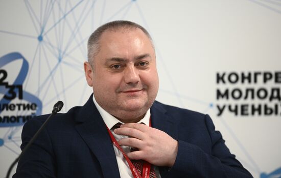 II КМУ-2022. Легко ли быть молодым ... ученым в аграрной науке?