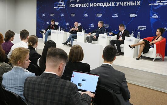 II КМУ-2022. Креативность: генетическая лотерея или навык доступный каждому?