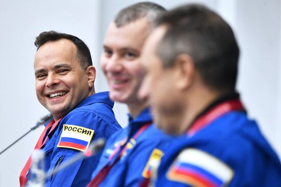 II КМУ-2022. Будь первым! Героями не рождаются. Интерактивная встреча с российскими космонавтами
