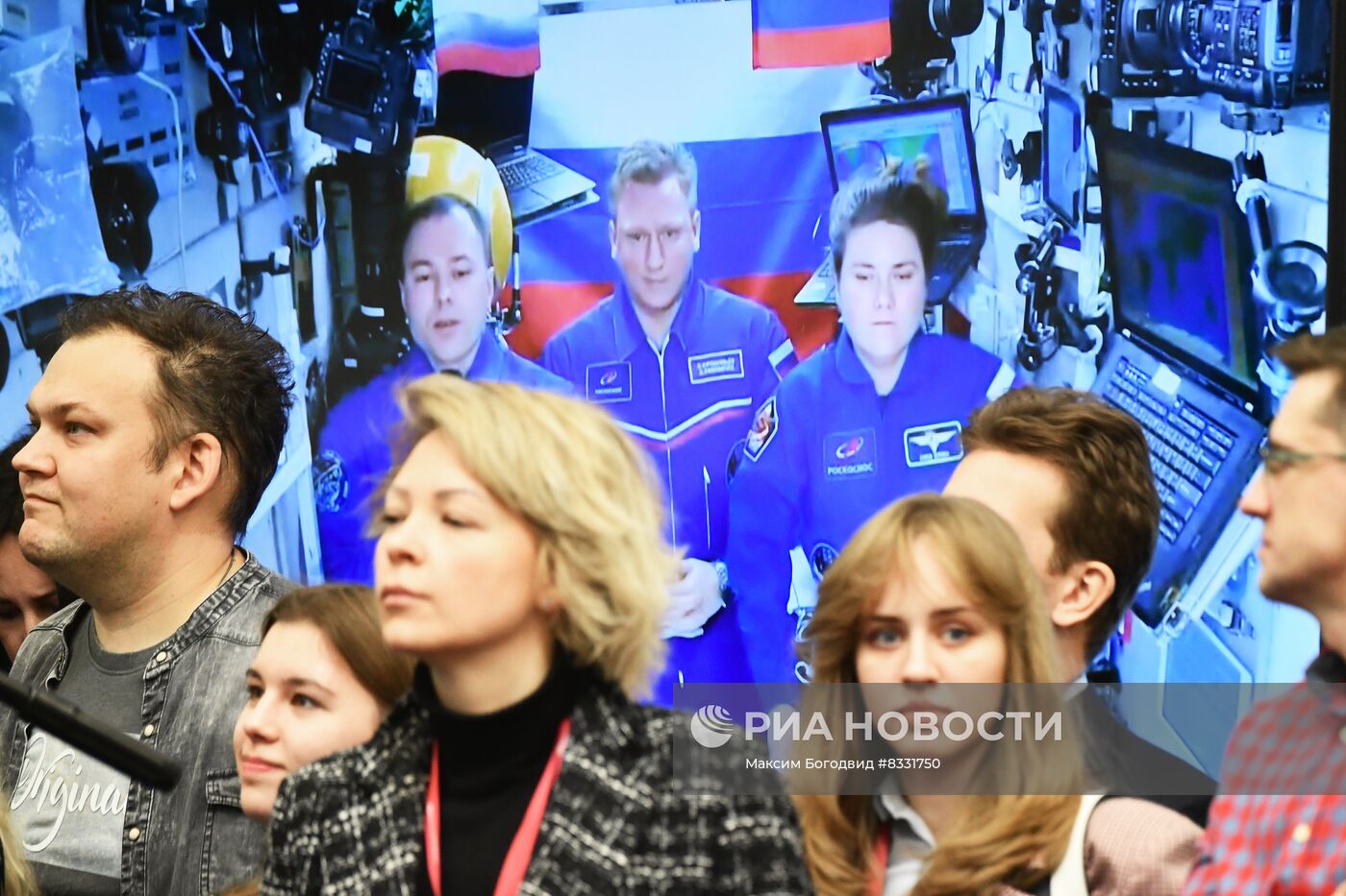 II КМУ-2022. Будь первым! Героями не рождаются. Интерактивная встреча с российскими космонавтами