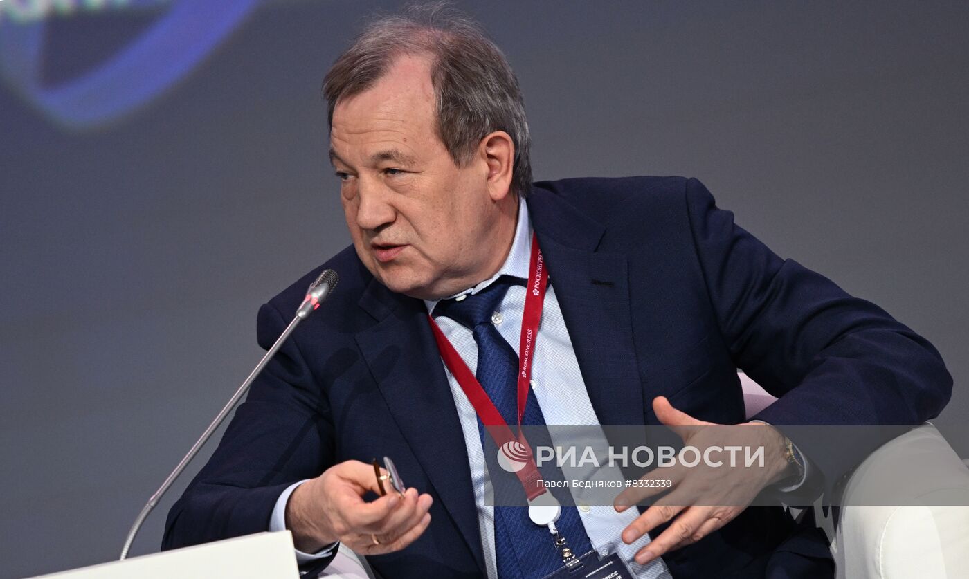 II КМУ-2022. Пленарное заседание. Российская наука в эпоху международного соперничества