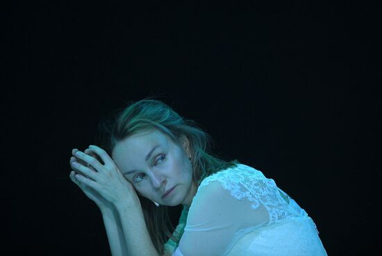 Спектакль "Полярная болезнь" в МХТ им. А.П. Чехова