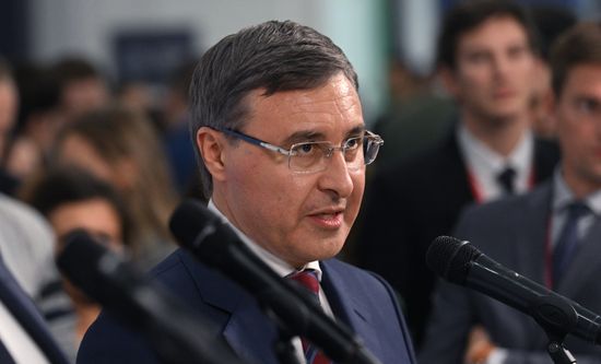 II КМУ-2022. Пресс-подход по итогам пленарного заседания