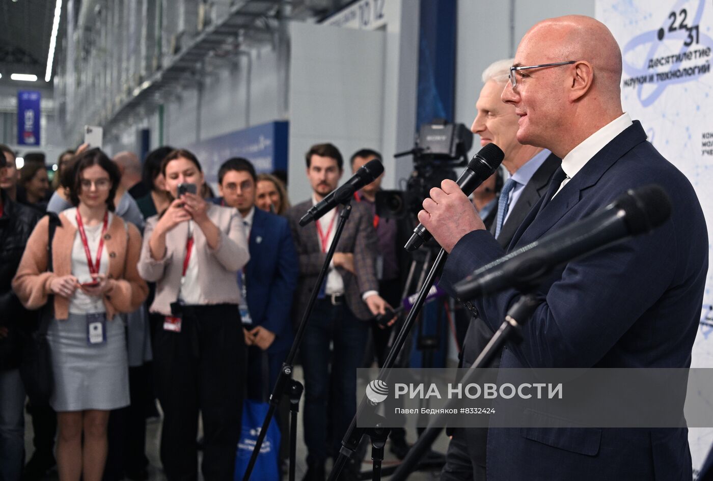 II КМУ-2022. Пресс-подход по итогам пленарного заседания