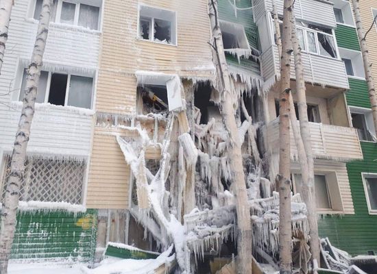 ЧП в многоэтажке в Нижневартовске