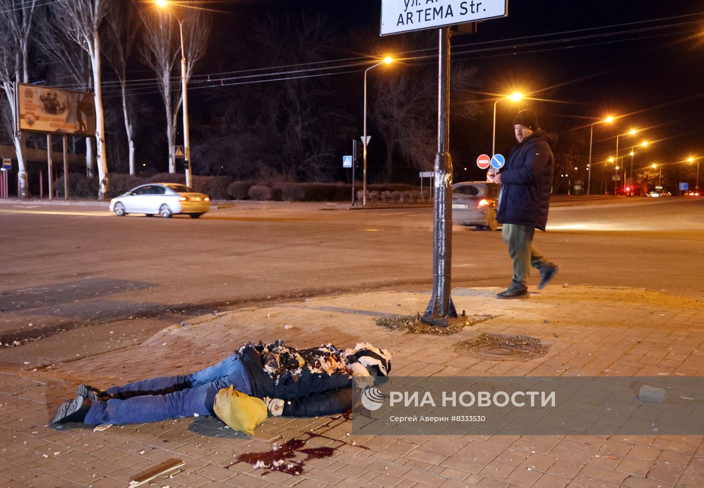 Последствия обстрела Киевского района Донецка