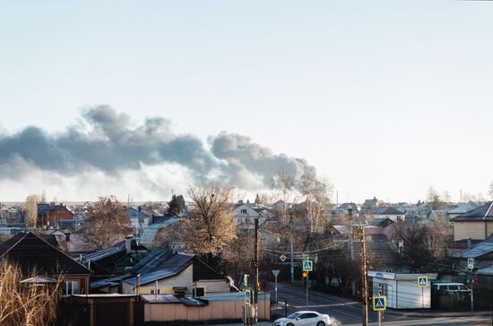 Нефтенакопитель загорелся в районе курского аэродрома 