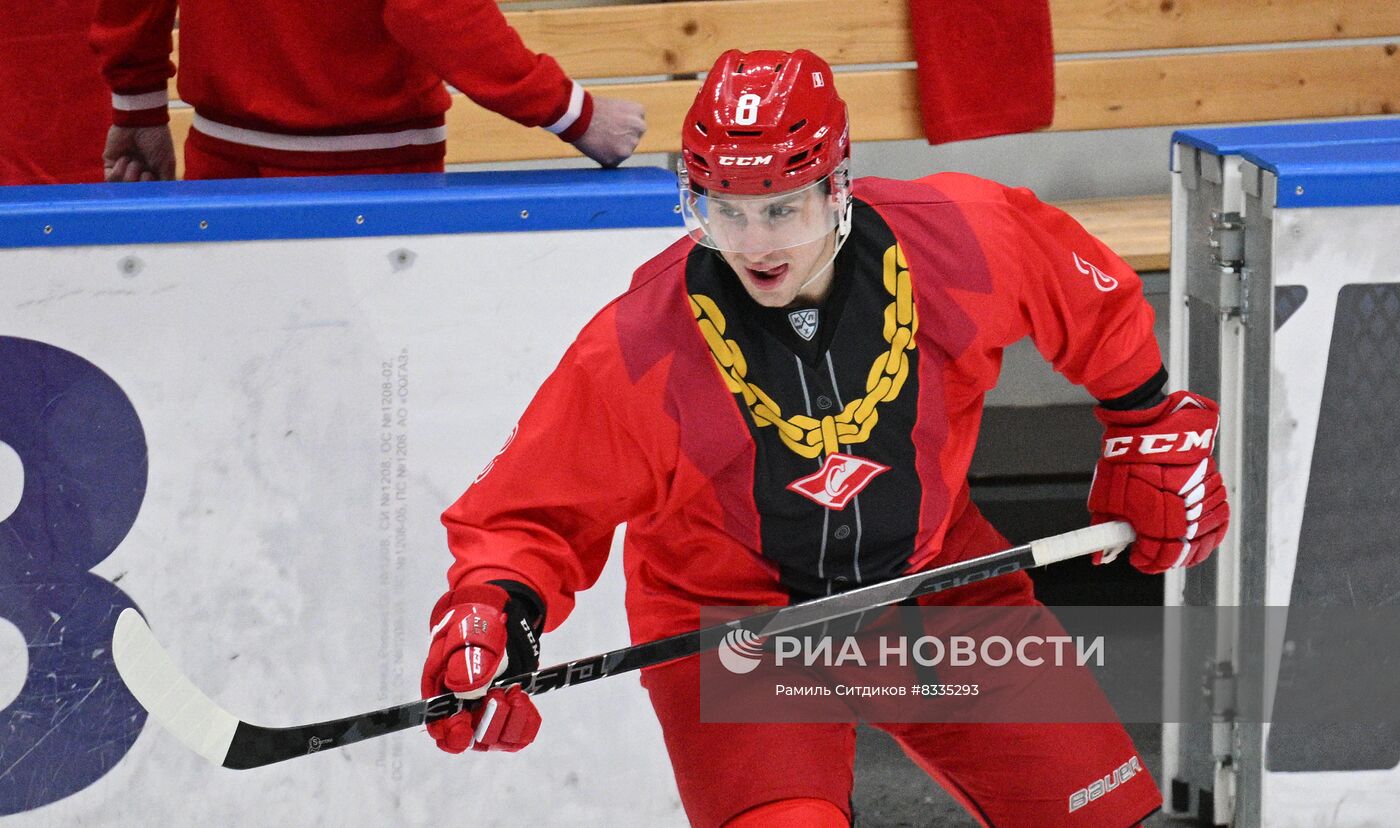 Хоккей. КХЛ. Матч "Спартак" - "Динамо" (Москва)