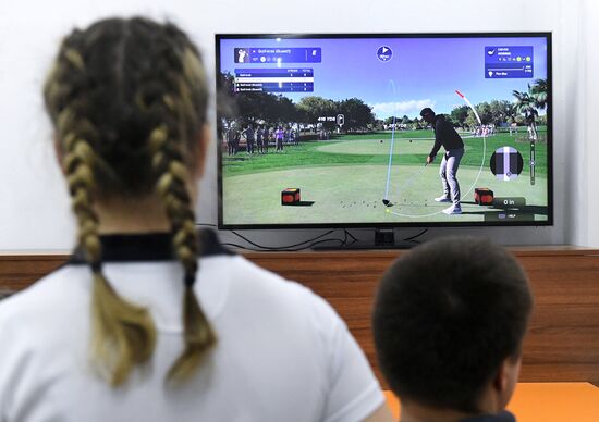 Фиджитал-турнир по гольфу в Красноярске