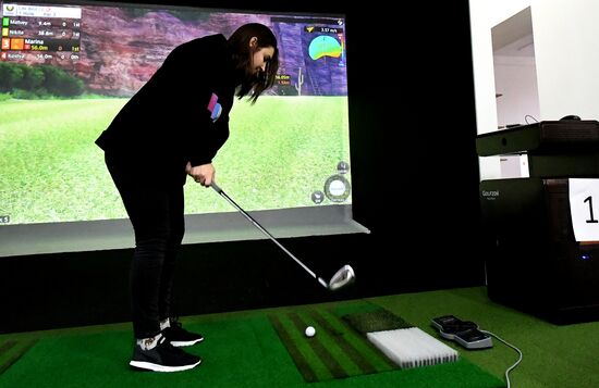 Фиджитал-турнир по гольфу в Красноярске