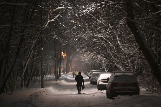 Снег в Москве