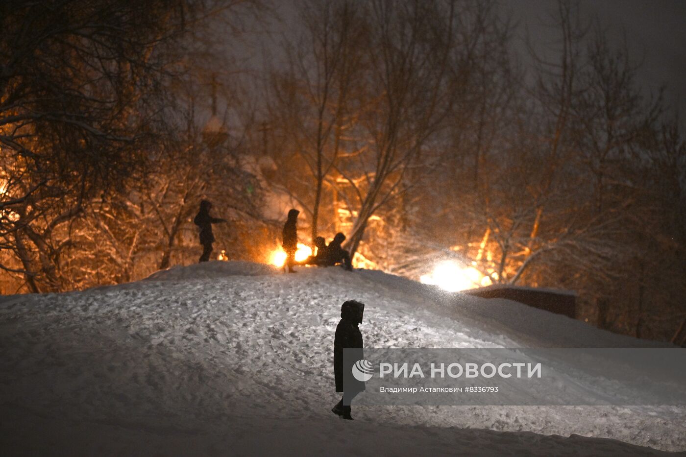 Снег в Москве