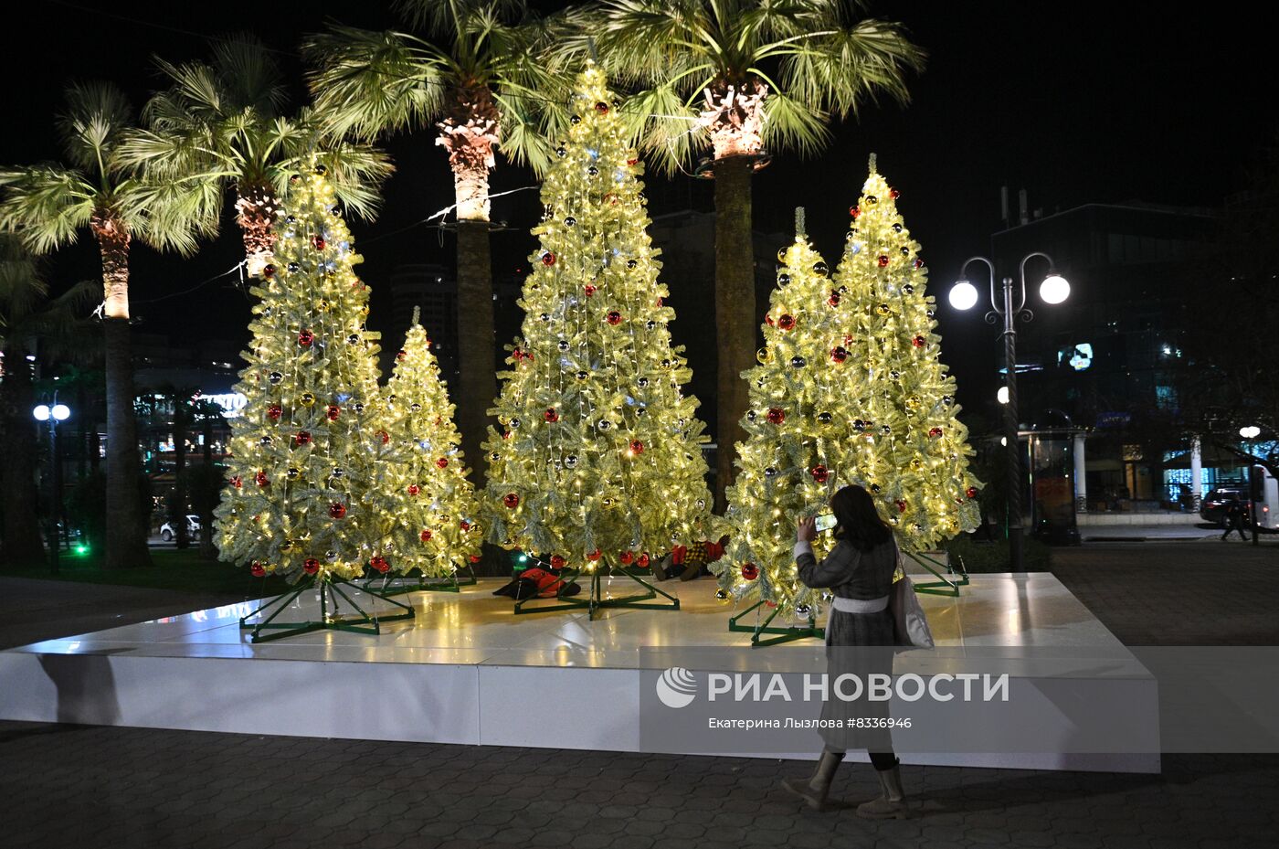 Подготовка к Новому году в Сочи