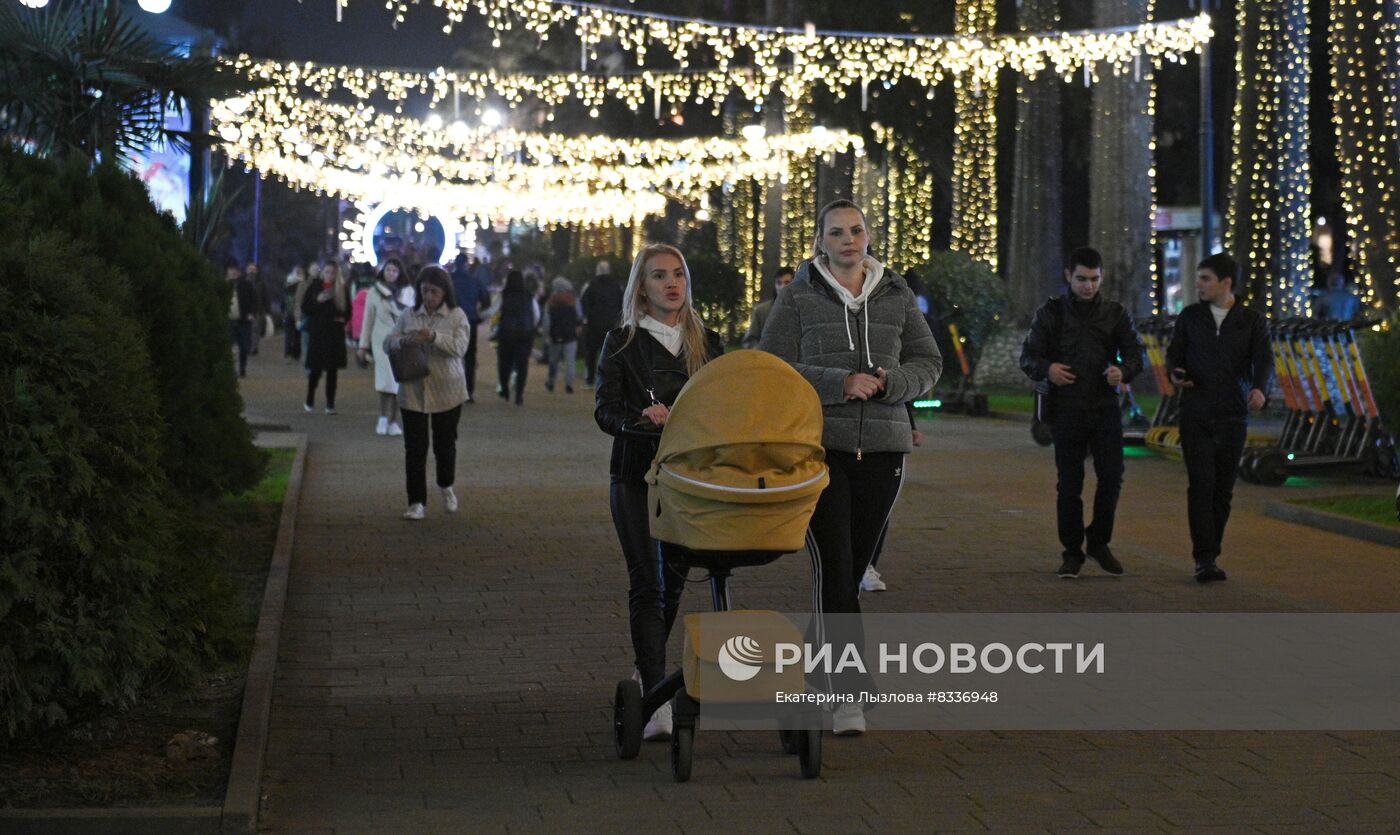 Подготовка к Новому году в Сочи