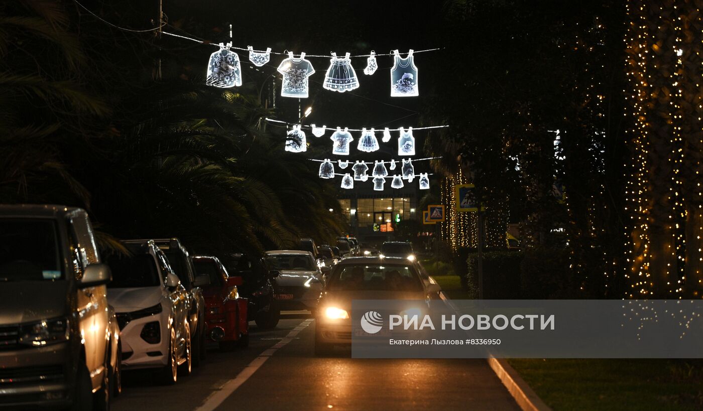 Подготовка к Новому году в Сочи