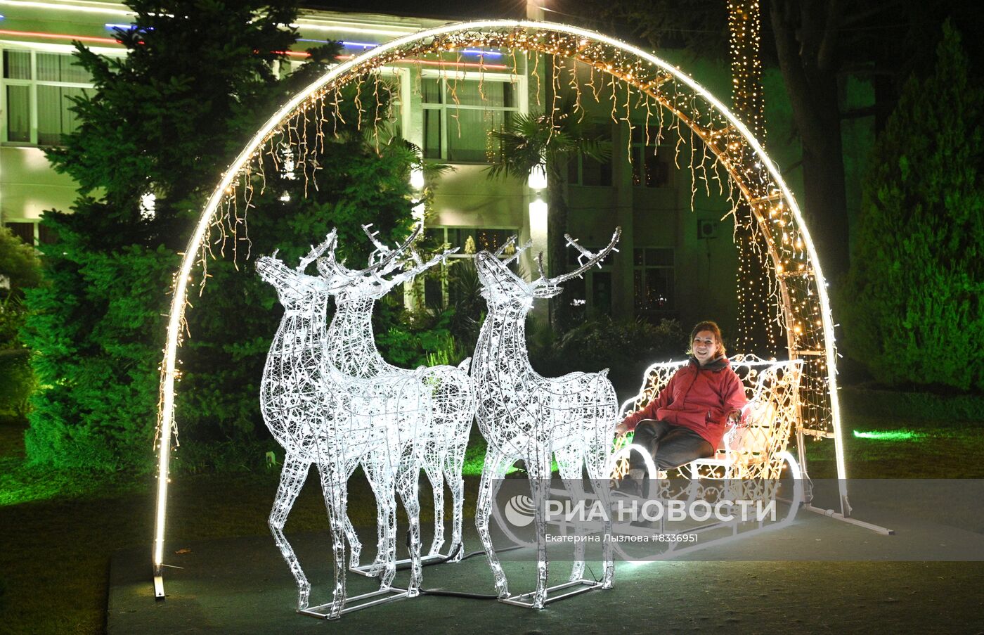 Подготовка к Новому году в Сочи