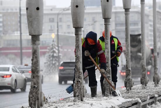 Снег в Москве