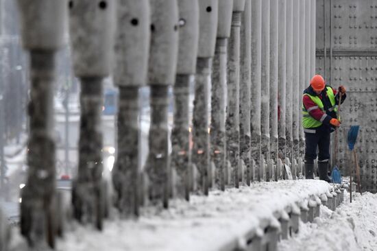 Снег в Москве