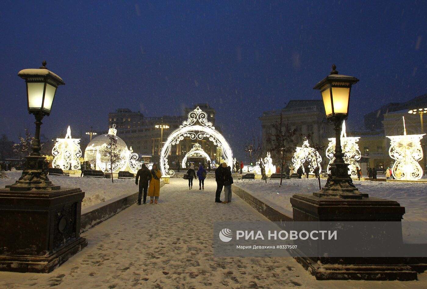 Предновогодняя Москва