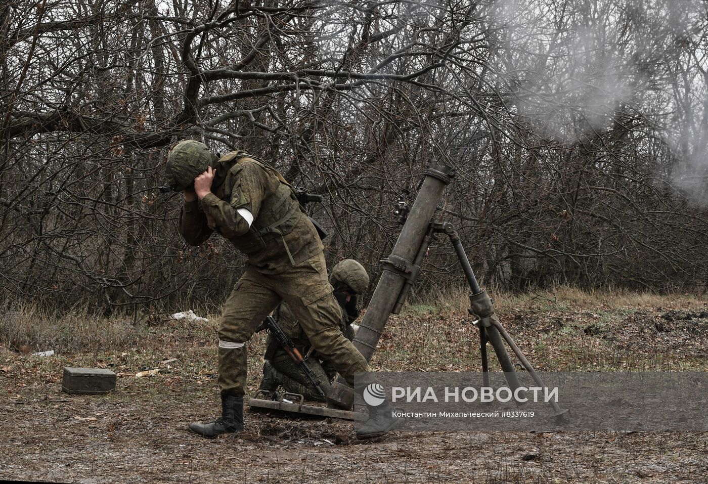 Работа минометного расчета на Запорожском направлении