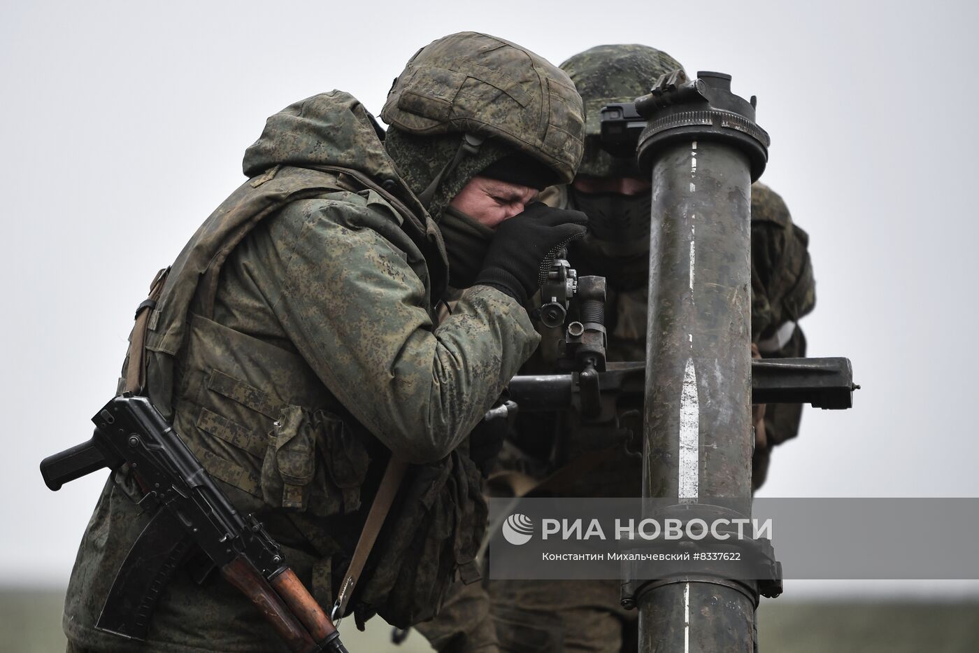 Работа минометного расчета на Запорожском направлении