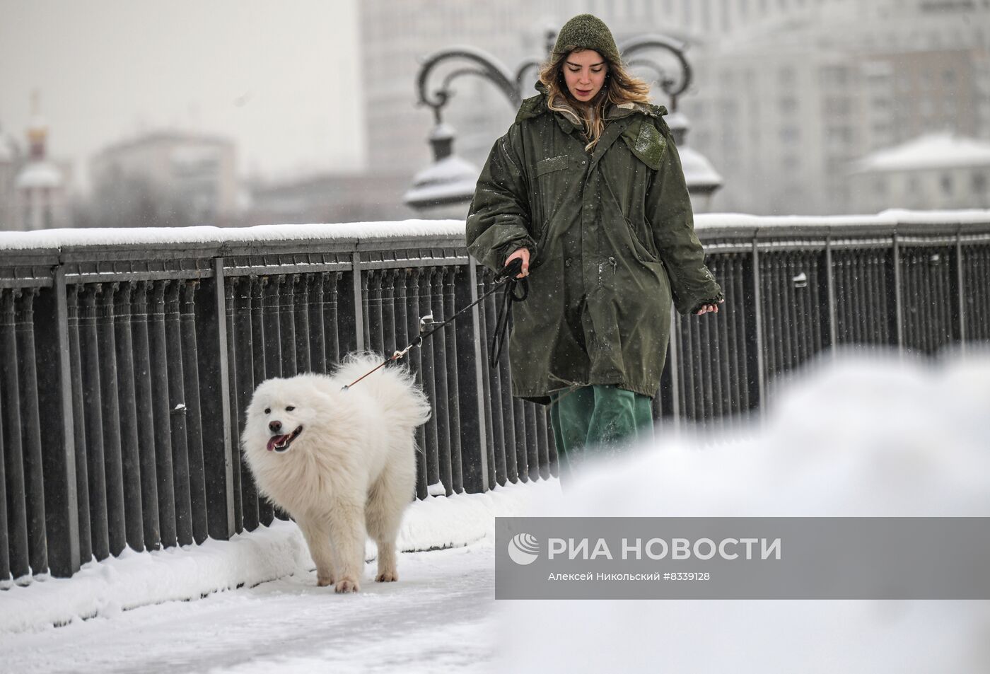 Снег в Москве