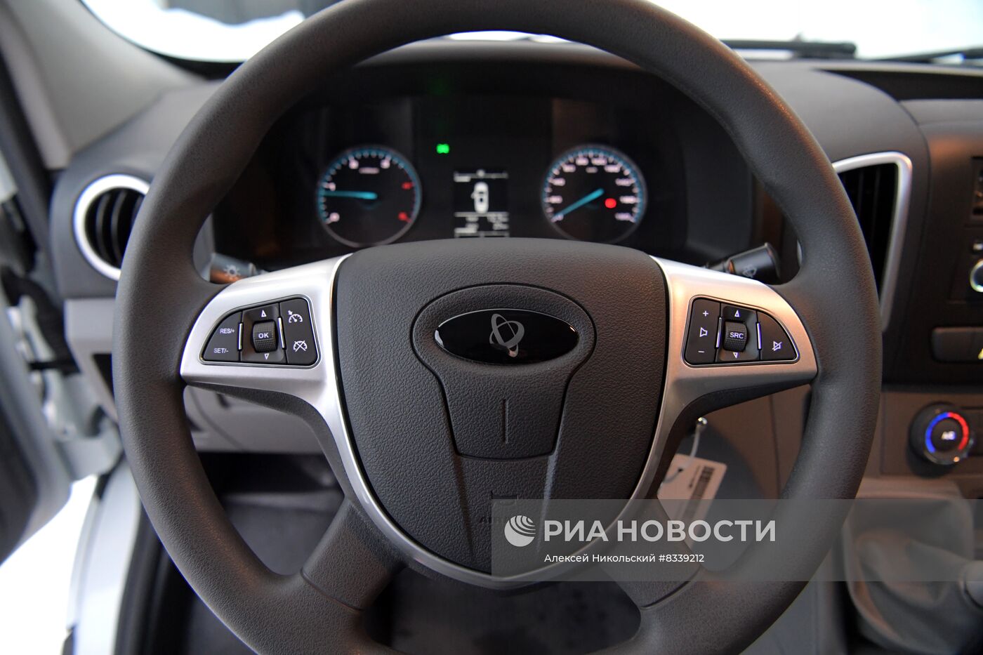 Презентация автомобилей "Соллерс" в Москве 