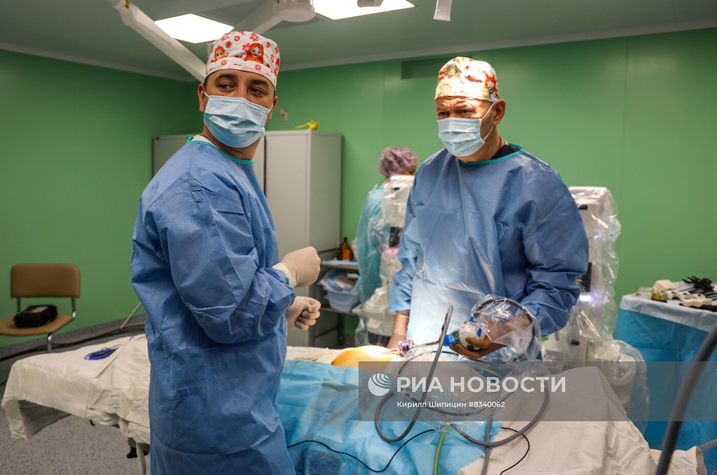 Проведение операции ребенку при помощи роботизированной системы в Иркутске