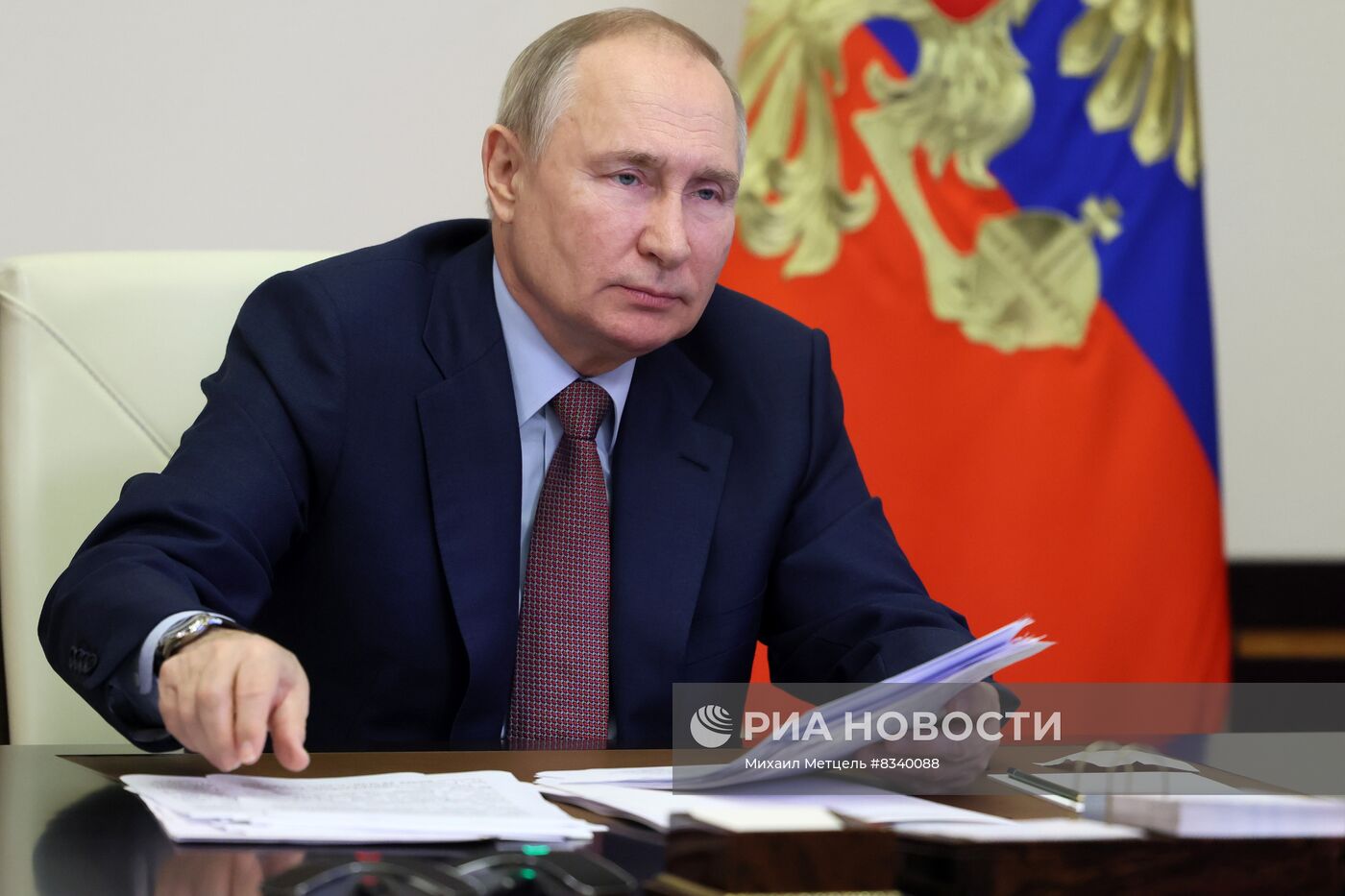 Президент РФ В. Путин провел заседание Совета по стратегическому развитию и нацпроектам