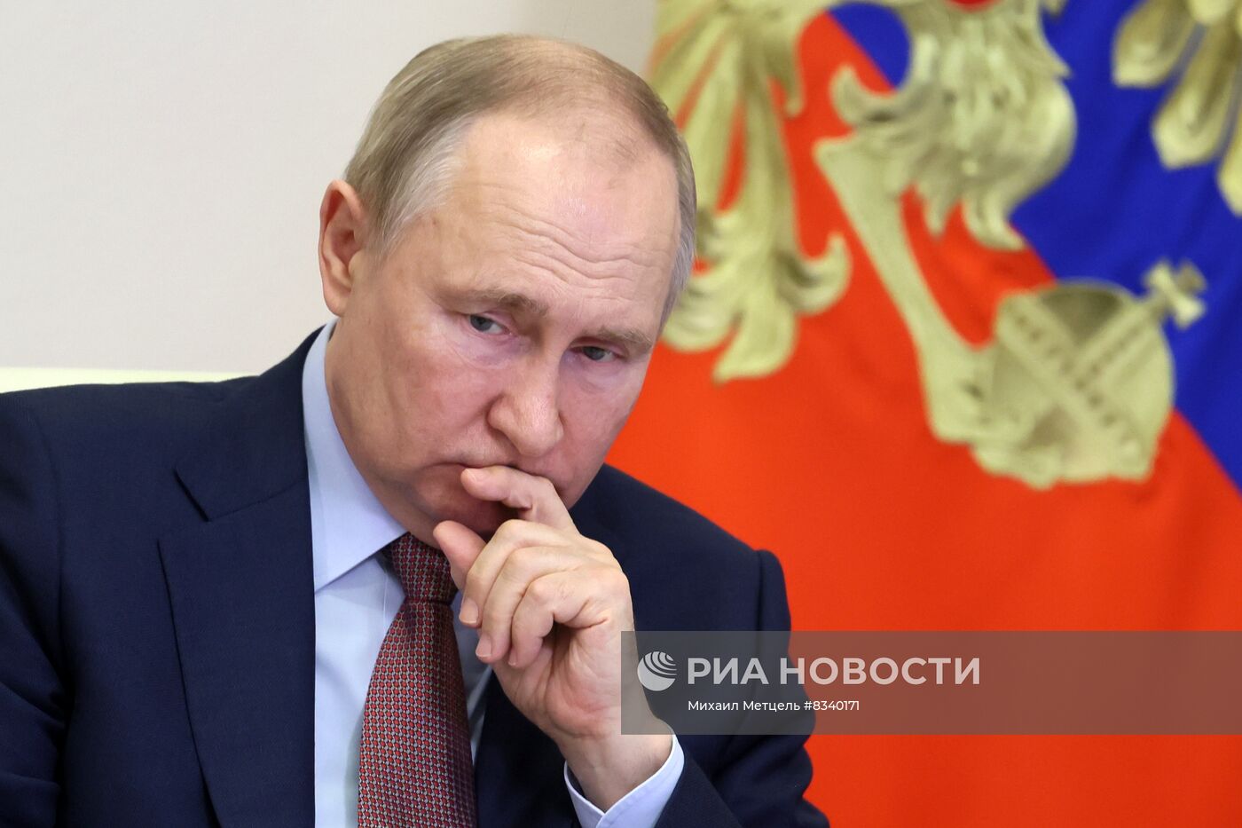 Президент РФ В. Путин провел заседание Совета по стратегическому развитию и нацпроектам