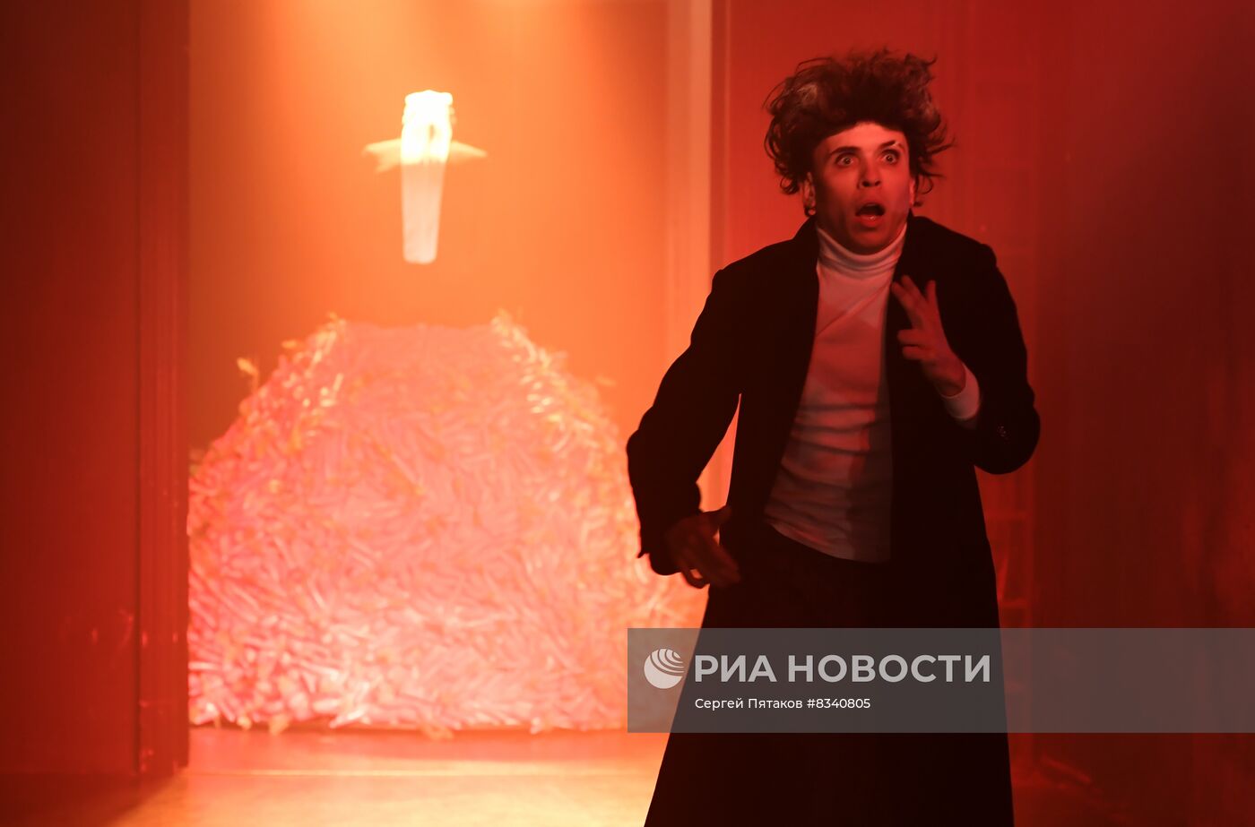 Спектакль "Зверский детектив" в РАМТ
