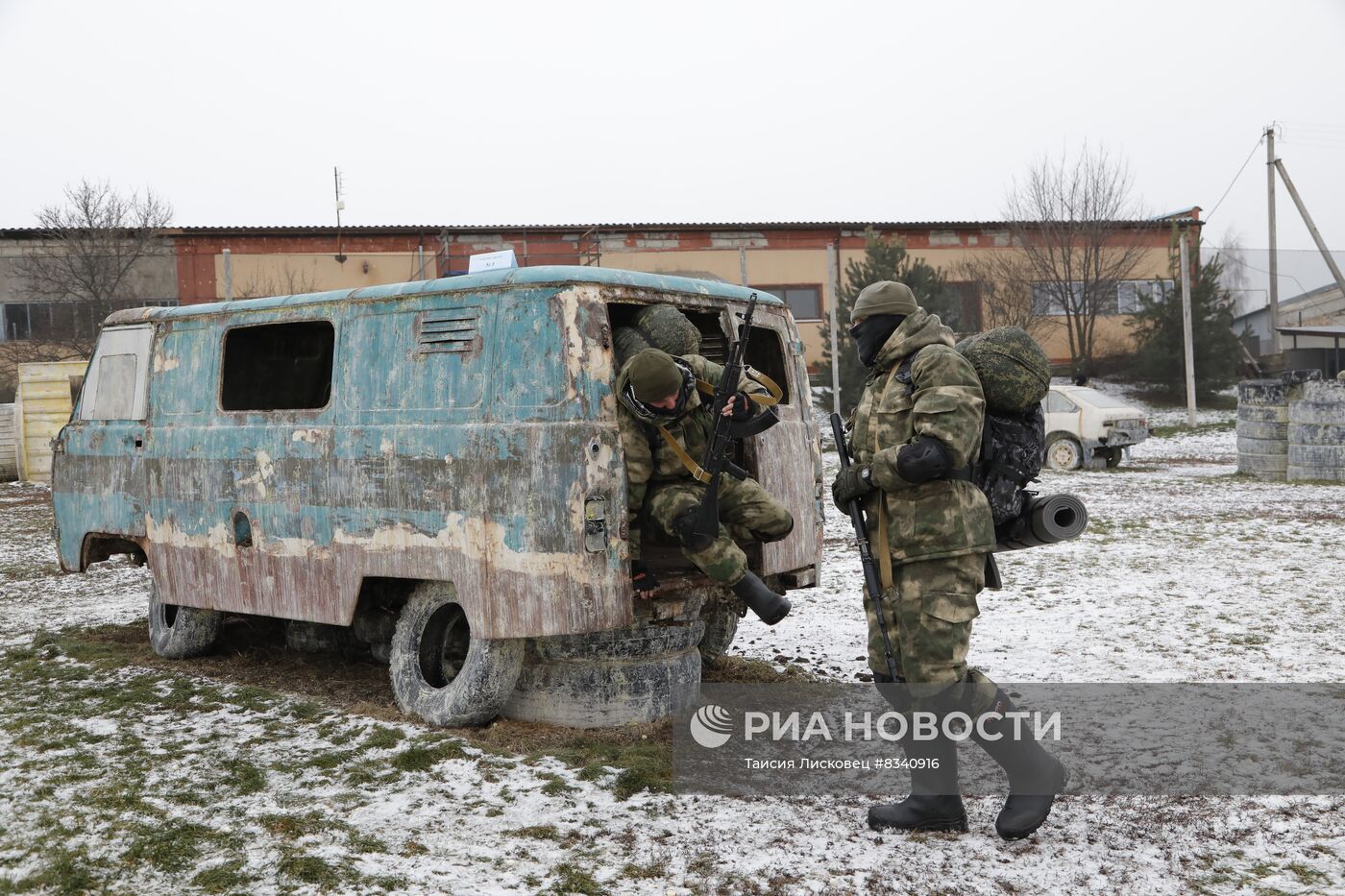 Тренировка народного ополчения в Белгородской области