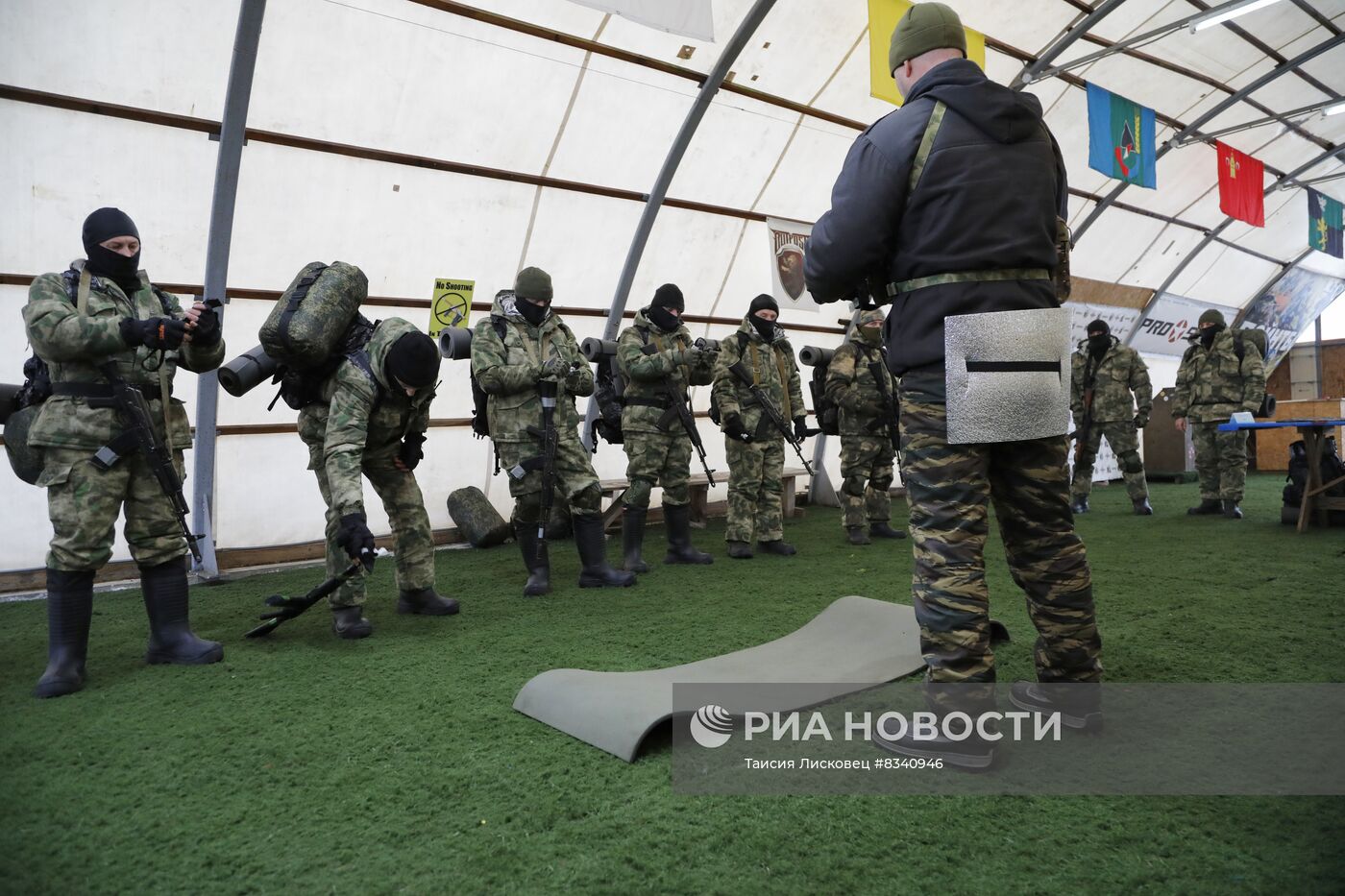 Тренировка народного ополчения в Белгородской области