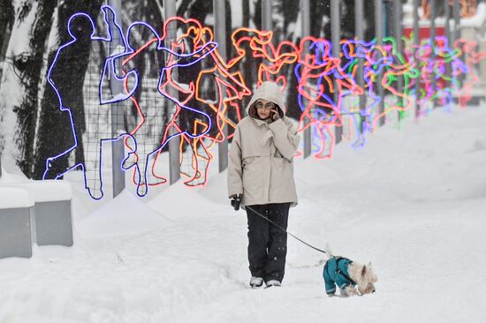 Снег в Москве