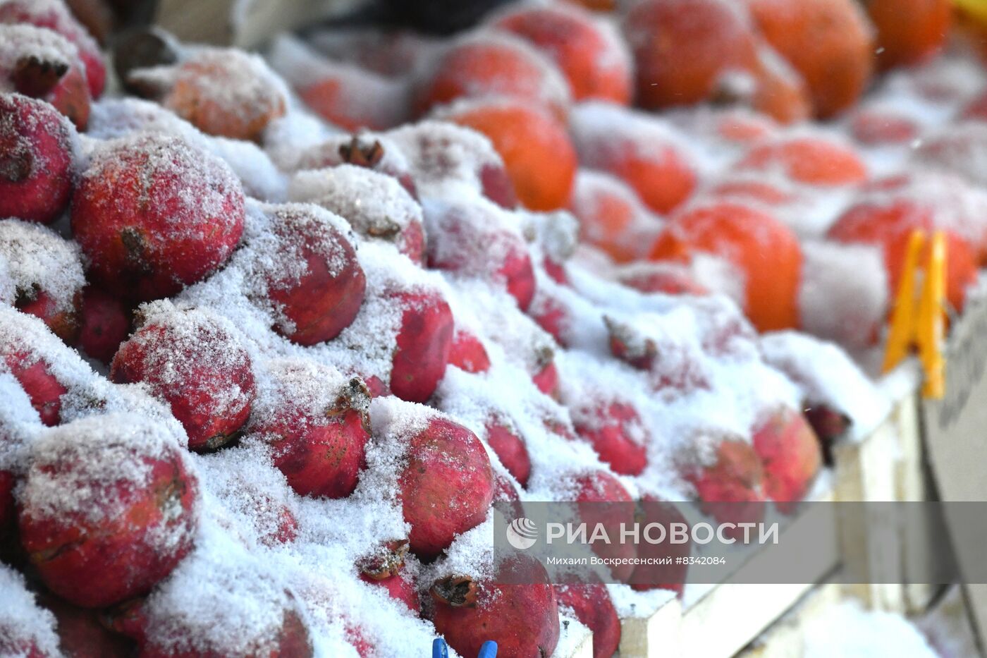 Снег в Москве