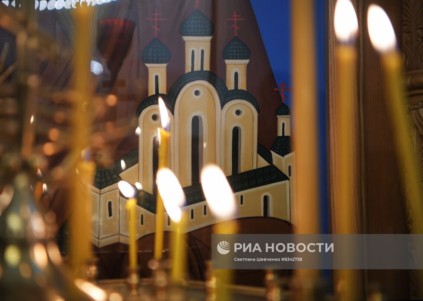 Патриаршее служение в день памяти Святителя Николая Чудотворца в Москве 