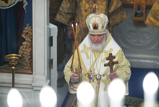 Патриаршее служение в день памяти Святителя Николая Чудотворца в Москве 