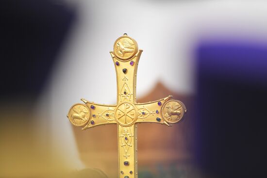 Патриаршее служение в день памяти Святителя Николая Чудотворца в Москве 