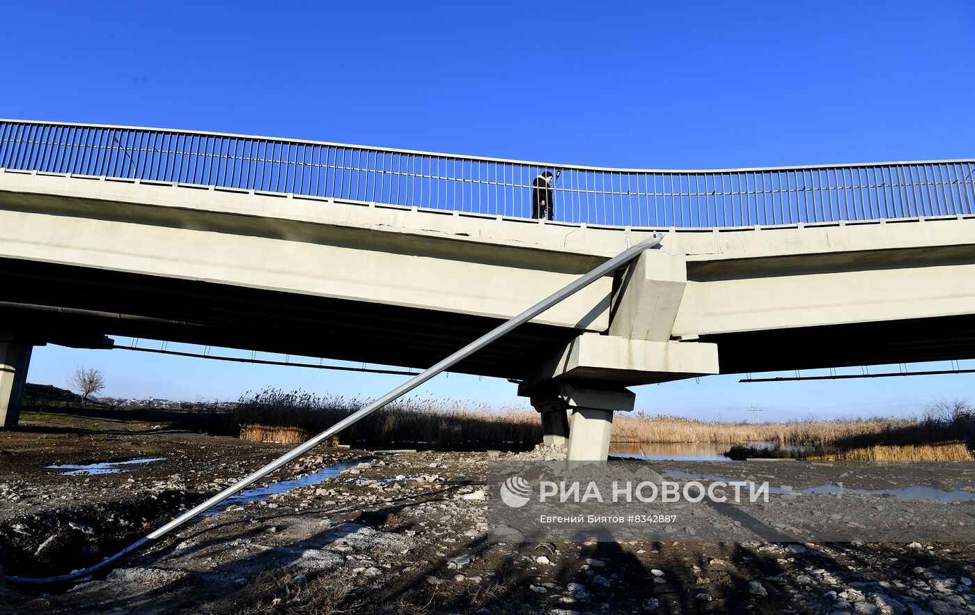 Ремонт подорванного моста на трассе Мелитополь – Бердянск
