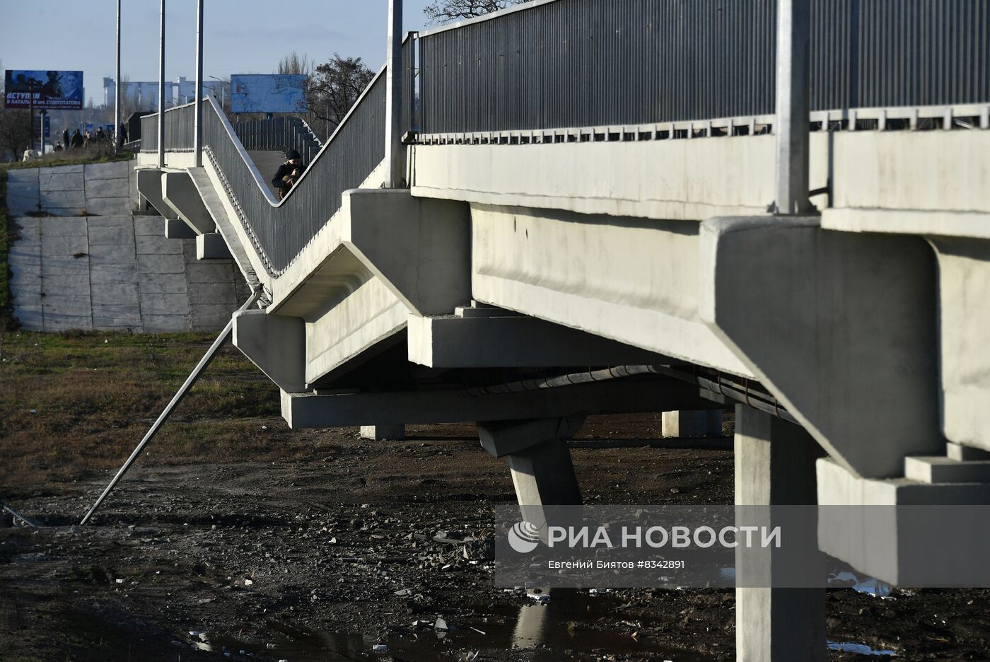 Ремонт подорванного моста на трассе Мелитополь – Бердянск