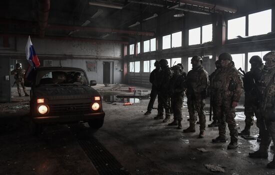 Раздача гуманитарной помощи от ОНФ мобилизованным 