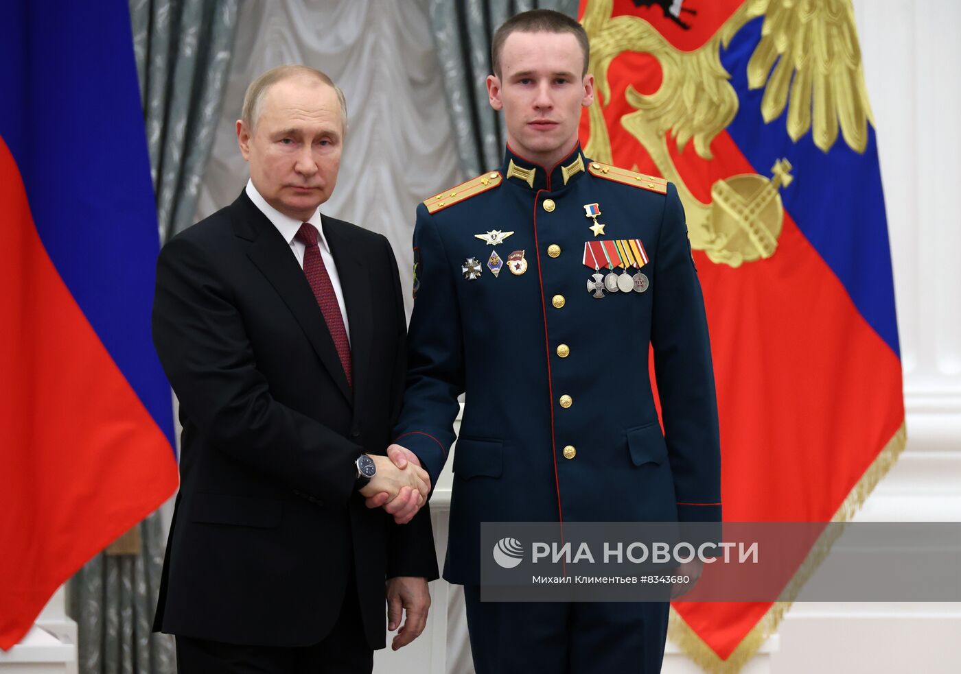 Президент РФ В. Путин принял участие в церемонии вручения госнаград