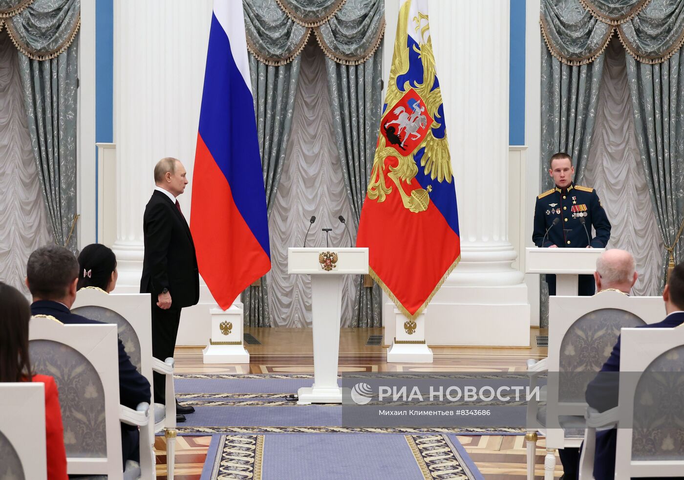 Президент РФ В. Путин принял участие в церемонии вручения госнаград